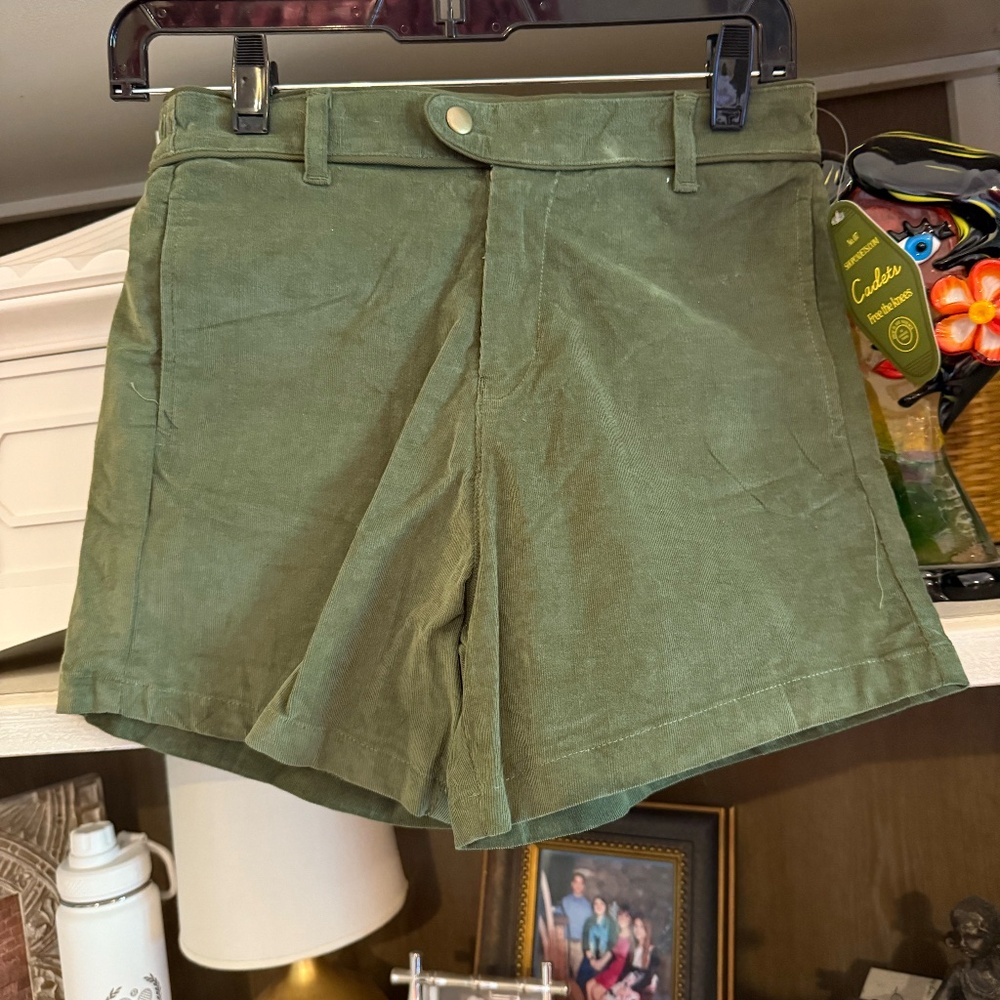 Cadets Boys Corduroy Shorts in Green SZ 12-14 (28-31” Waist) NWT boys